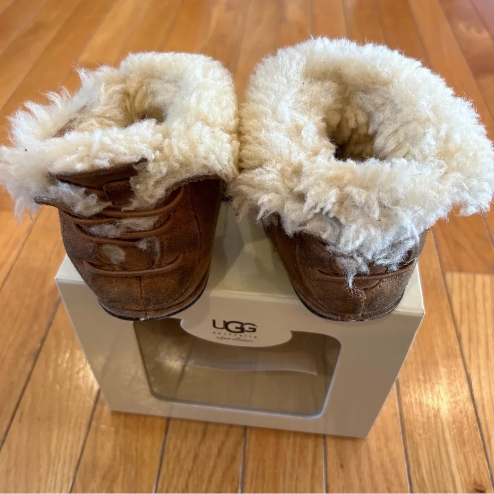 Ugg Boots 5206 Chestnut Brown Sheepskin Suede Warm Baby Boots Sz M 4/5 *RARE*
